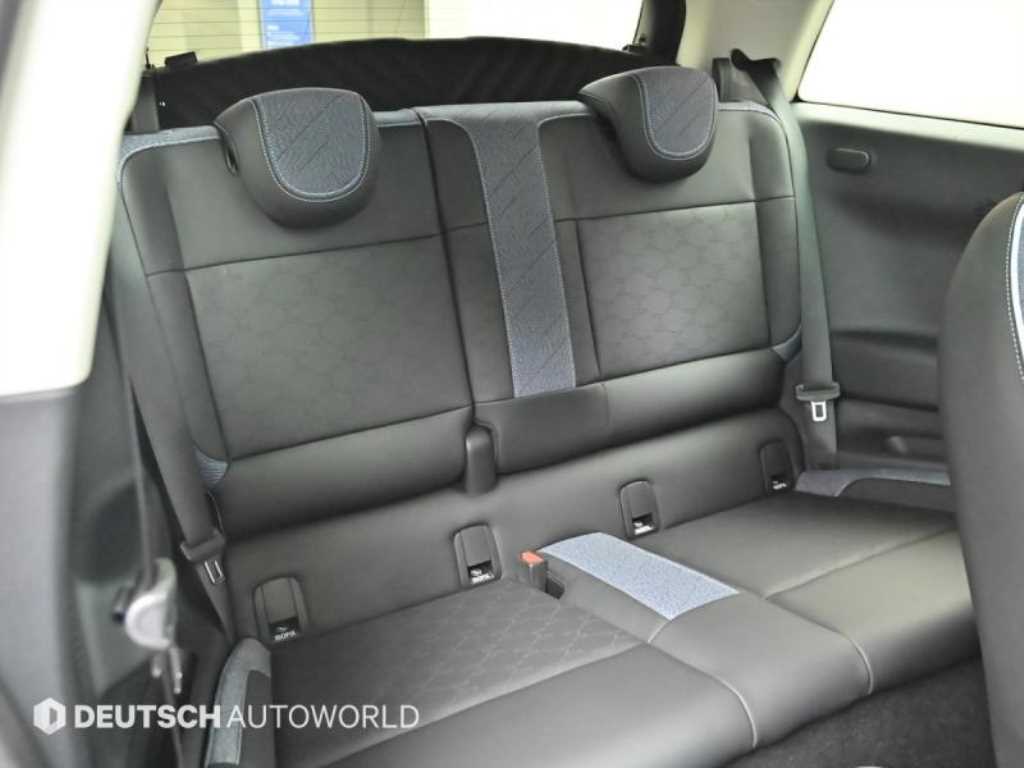 Mini Cooper — photo 12