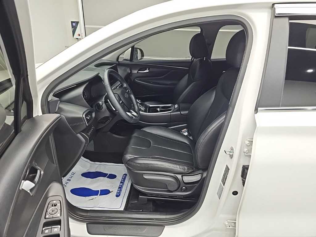 Hyundai Santafe — photo 11