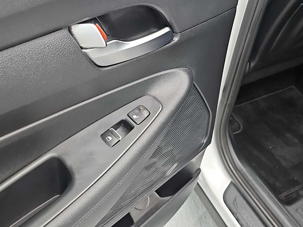 Hyundai Santafe — photo 13