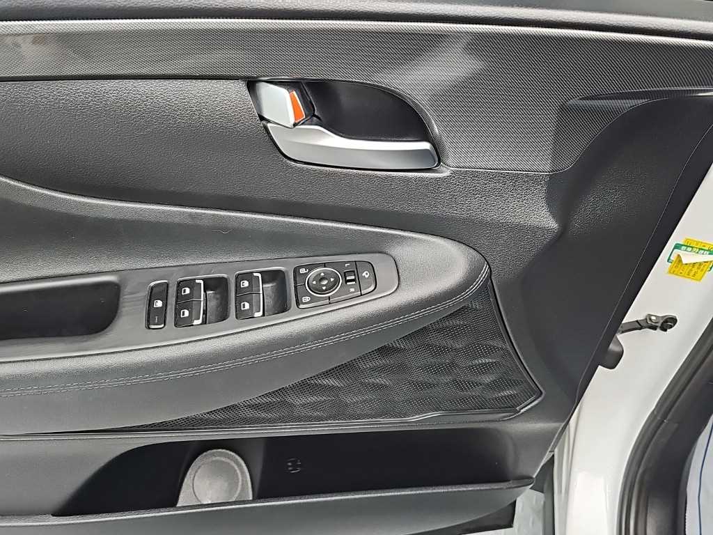Hyundai Santafe — photo 16
