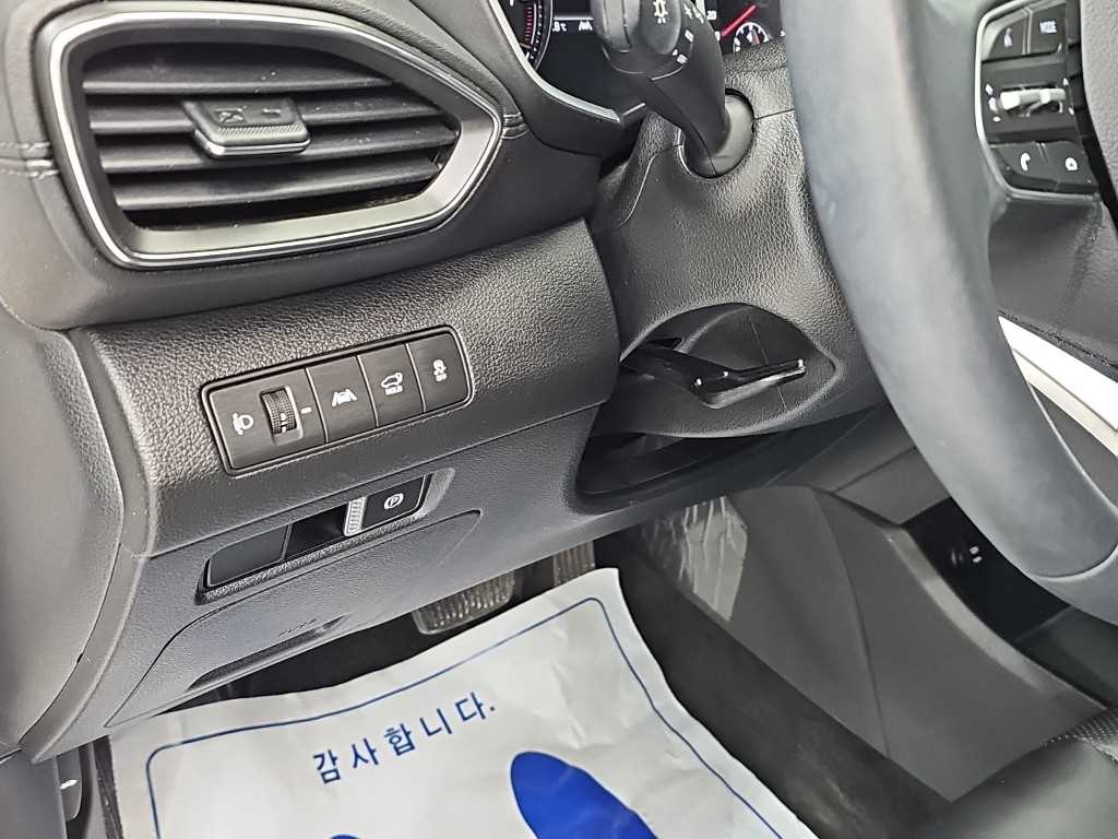 Hyundai Santafe — photo 17