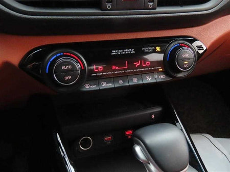 Kia K3 — photo 07