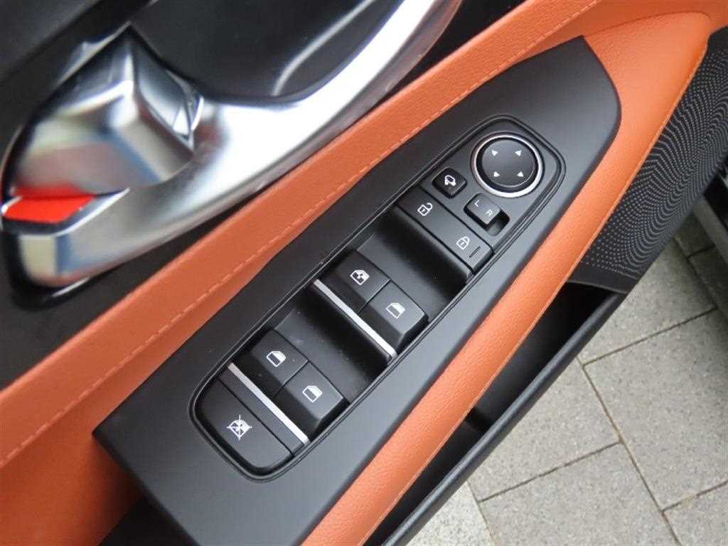 Kia K3 — photo 12
