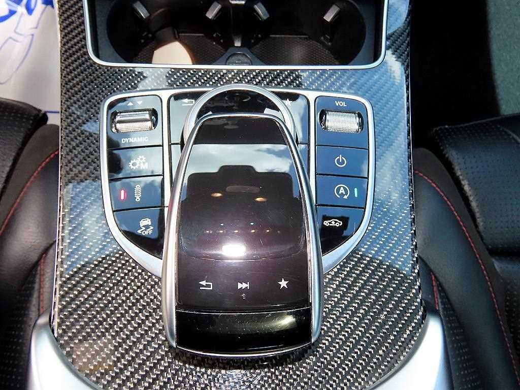 Mercedes-Benz GLC-Class — photo 13