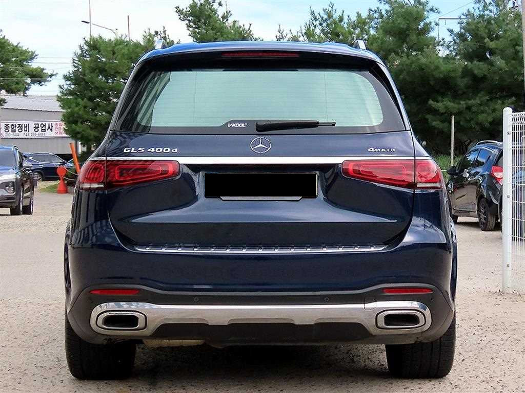 Mercedes-Benz GLS-Class — photo 04