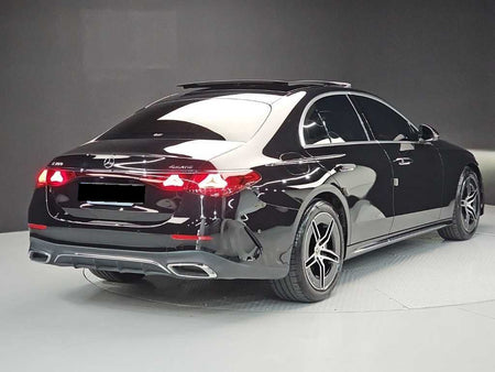 Mercedes-Benz E-Class — photo 04