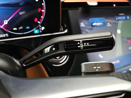Mercedes-Benz E-Class — photo 08