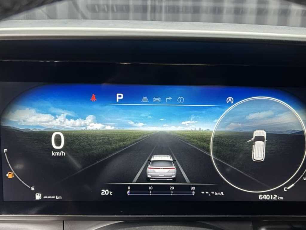 Kia Carnival — photo 09