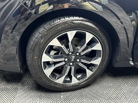 Kia Carnival — photo 19