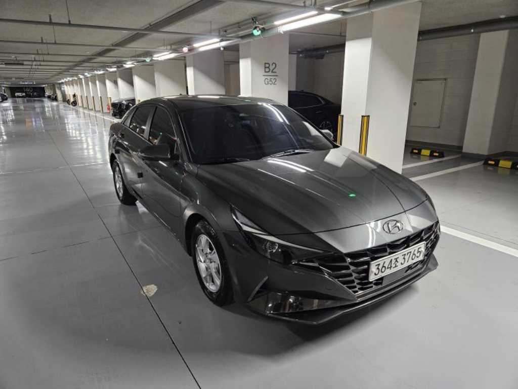 Hyundai Avante — photo 04