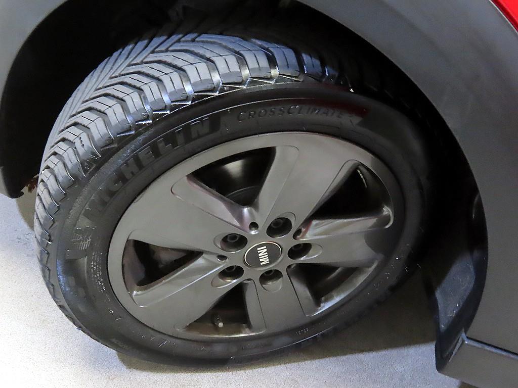 Mini Cooper — photo 19