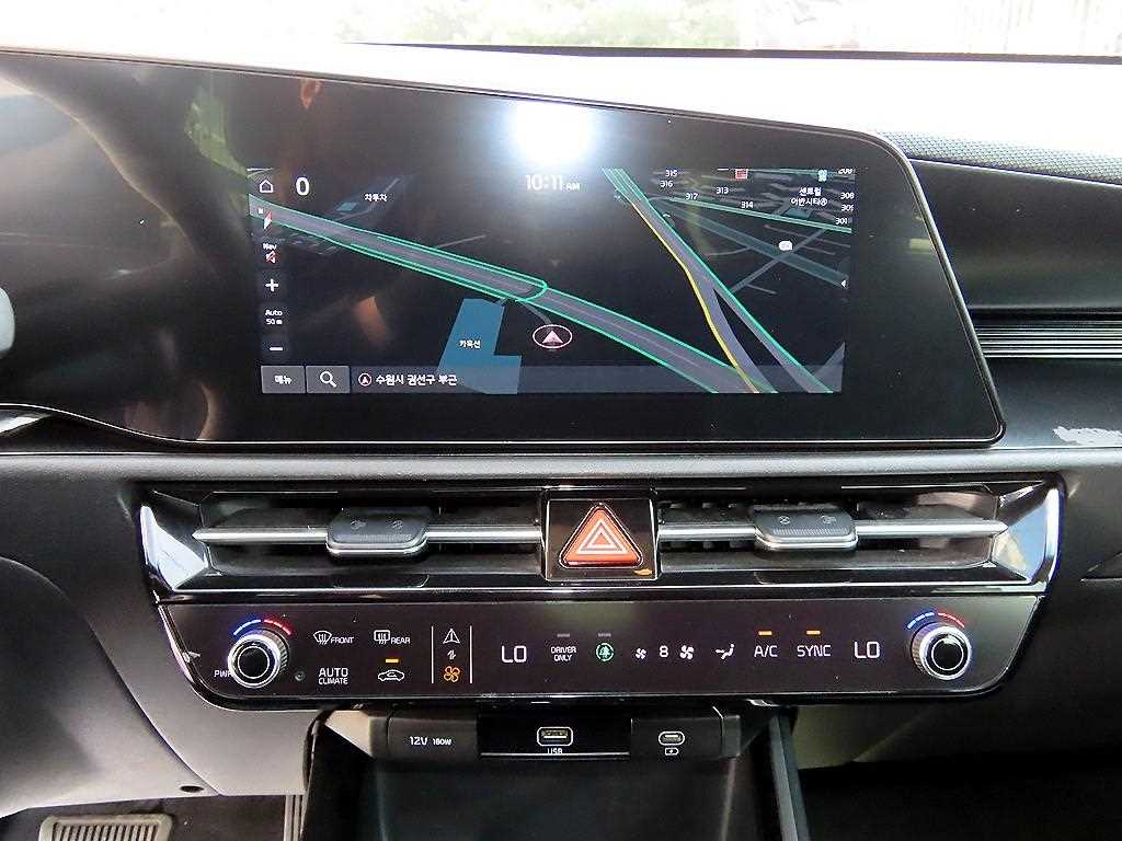 Kia Niro — photo 13