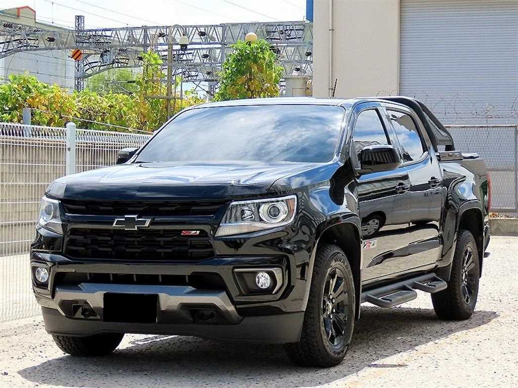 CHEVROLET Colorado — photo 02