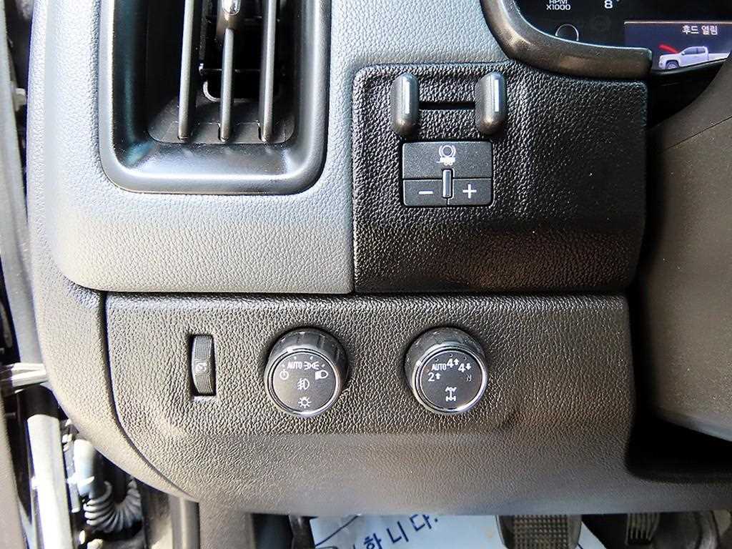 CHEVROLET Colorado — photo 12