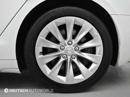 Tesla Model S — photo 05