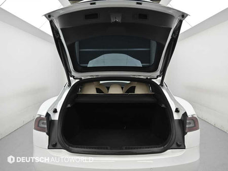 Tesla Model S — photo 19