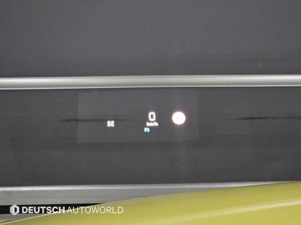 Mercedes-Benz C-Class — photo 16