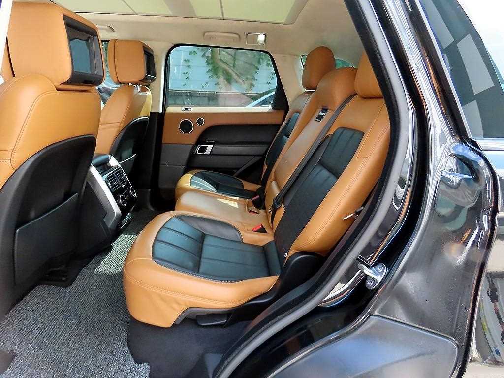 Land Rover Range Rover Sport — photo 06