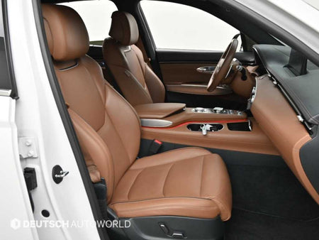 Genesis GV70 — photo 10