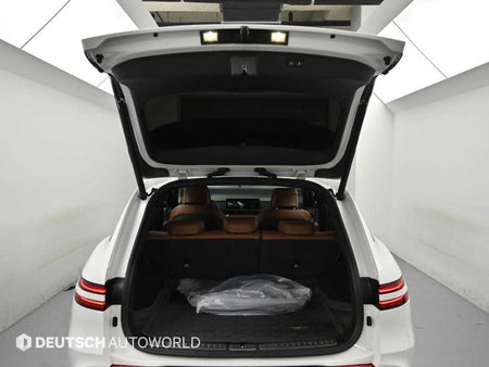 Genesis GV70 — photo 19