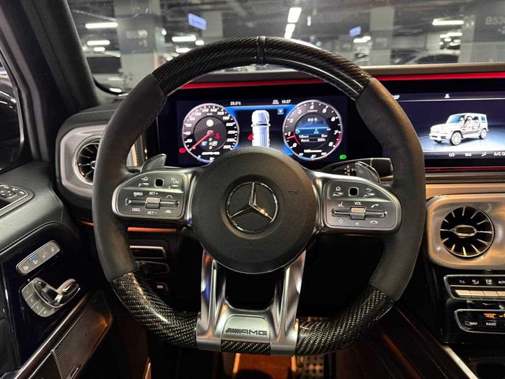 Mercedes-Benz G-Class — photo 09