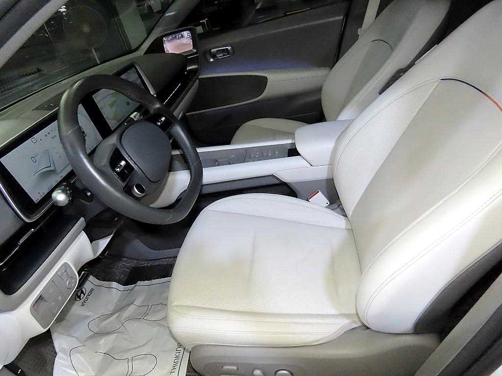 Hyundai Ioniq6 — photo 07