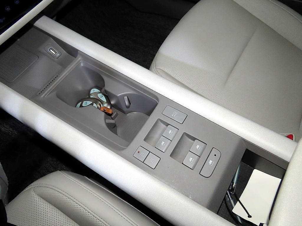 Hyundai Ioniq6 — photo 13