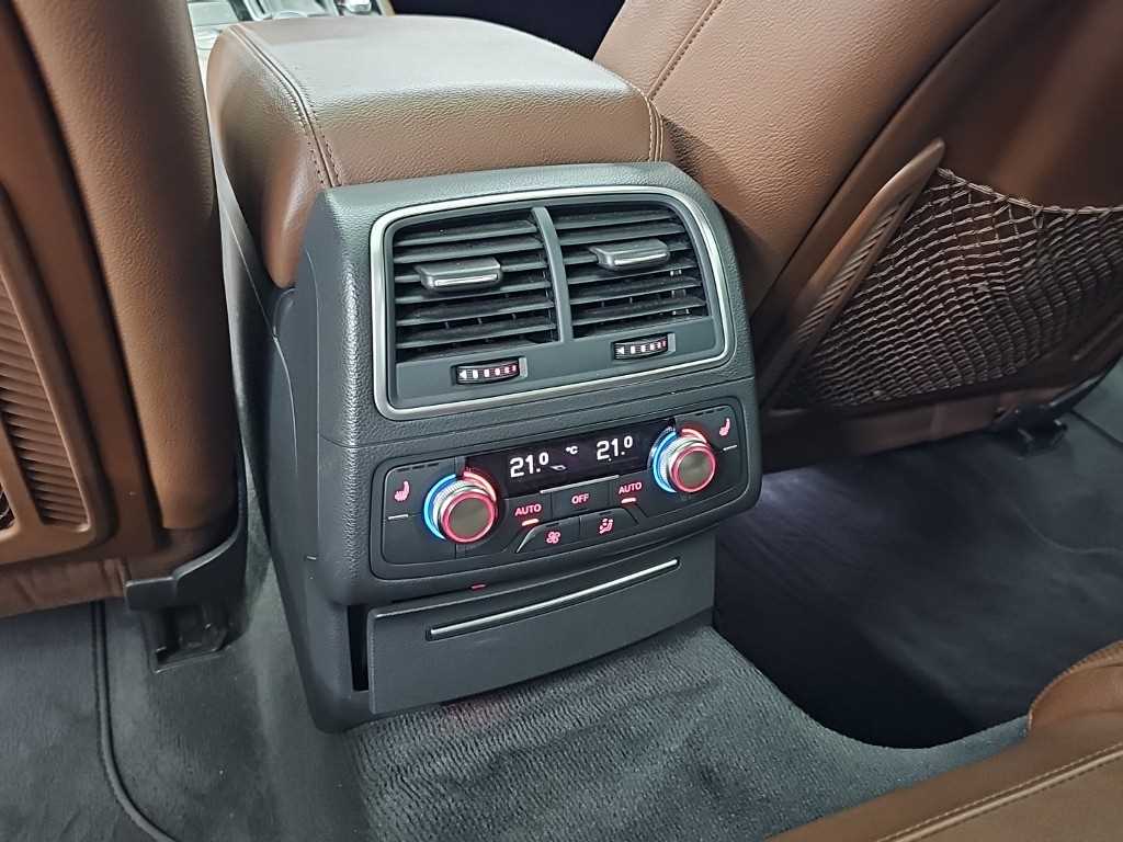 Audi A6 — photo 13