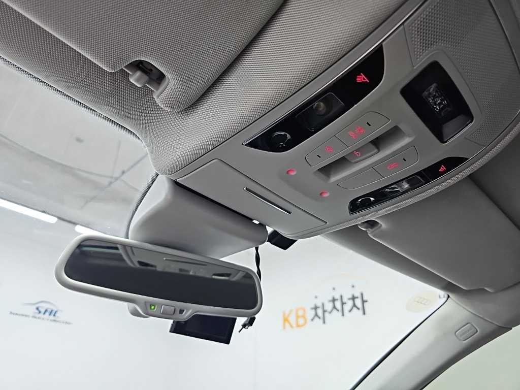 Audi A6 — photo 17
