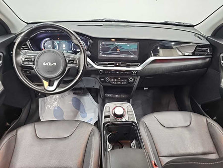 Kia Niro — photo 07