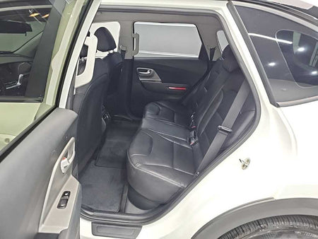 Kia Niro — photo 12