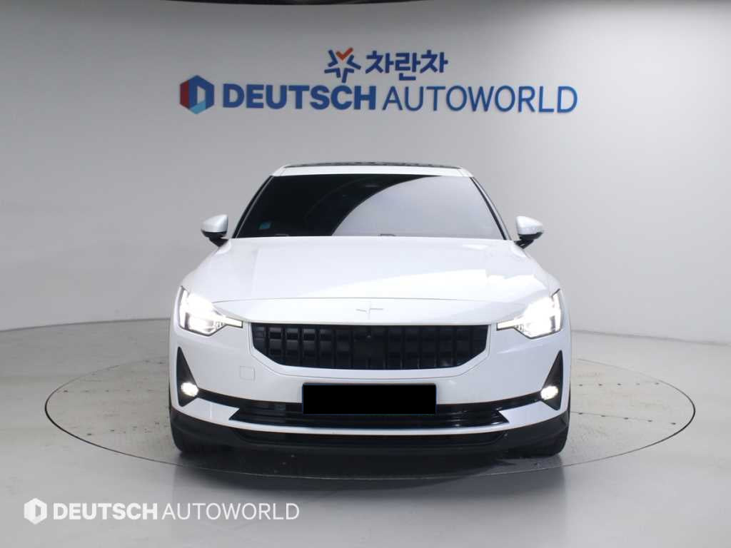 Polestar Polestar 2 — photo 03