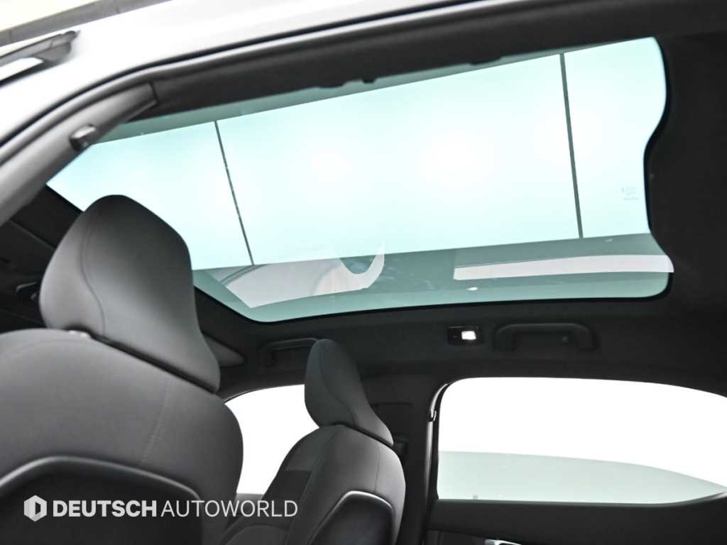 Polestar Polestar 2 — photo 08