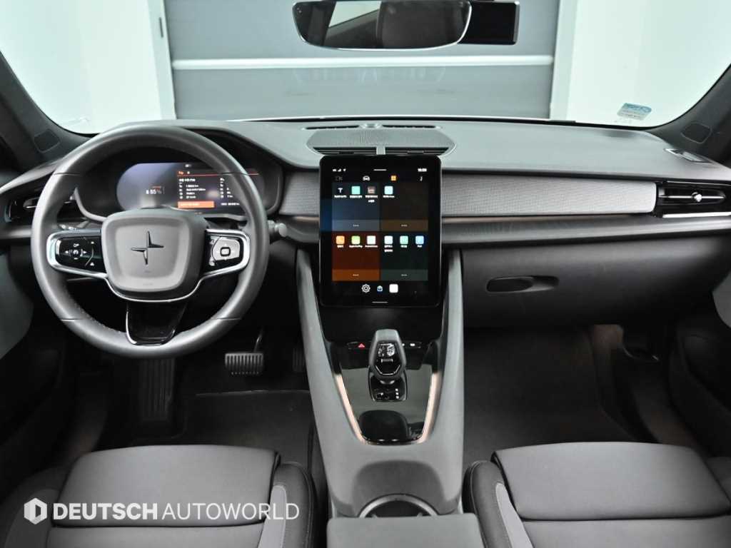 Polestar Polestar 2 — photo 09