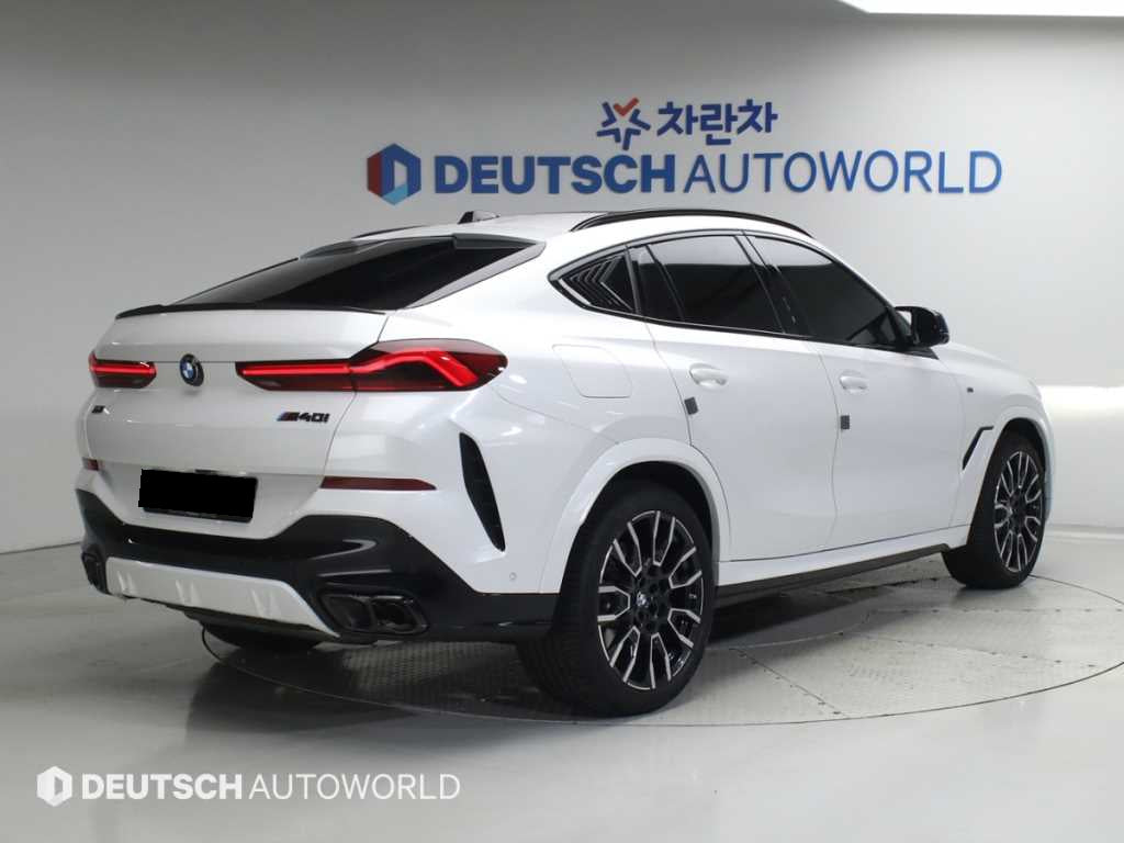 BMW X6 — photo 02
