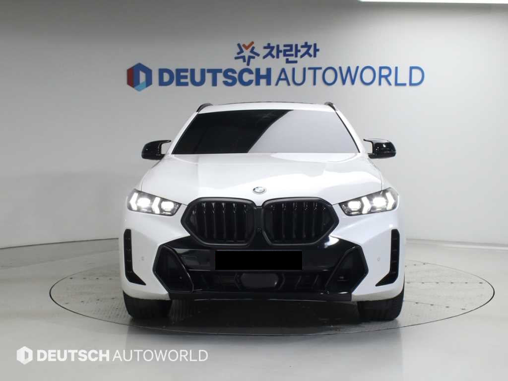 BMW X6 — photo 03