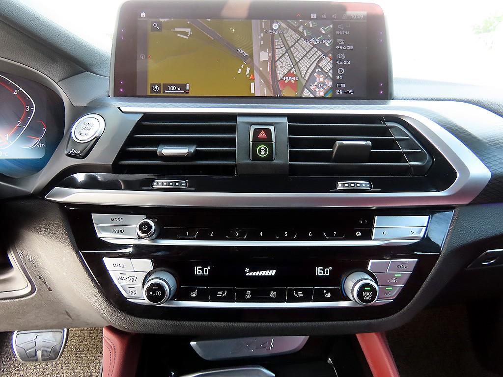 BMW X4 — photo 13
