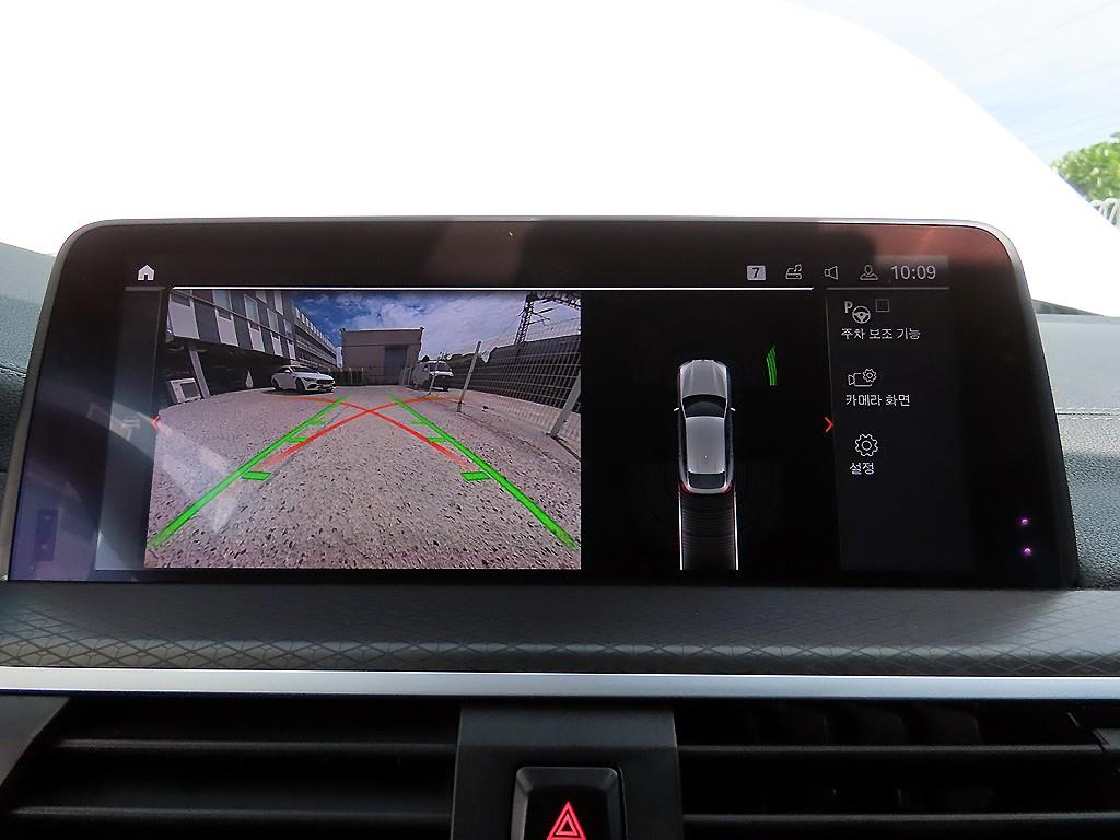 BMW X4 — photo 14