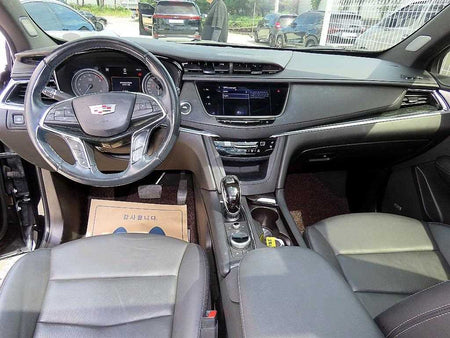 Cadillac XT5 — photo 08