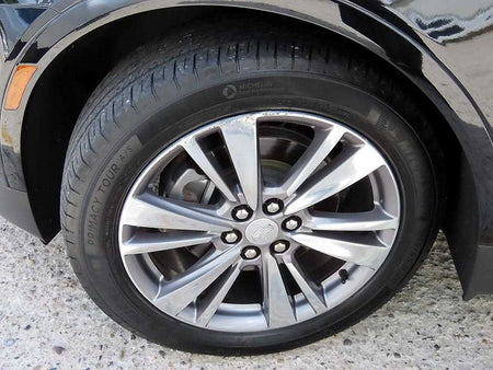 Cadillac XT5 — photo 20