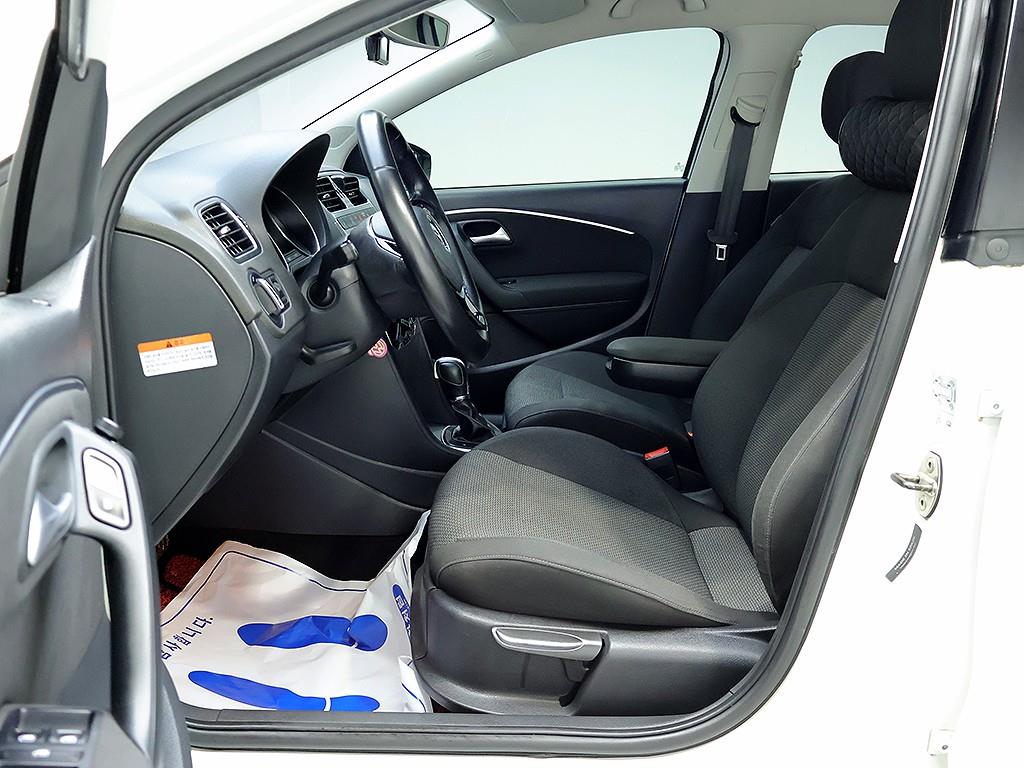 Volkswagen Polo — photo 11