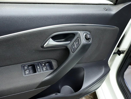 Volkswagen Polo — photo 13