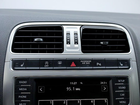 Volkswagen Polo — photo 16