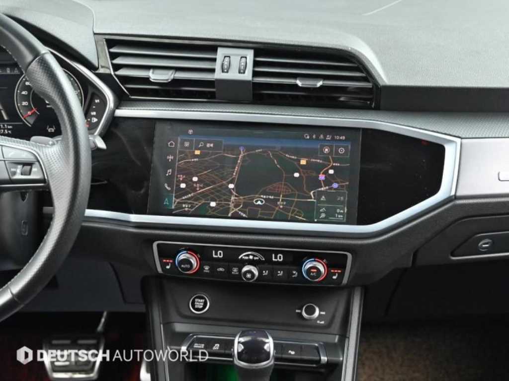 Audi Q3 — photo 14