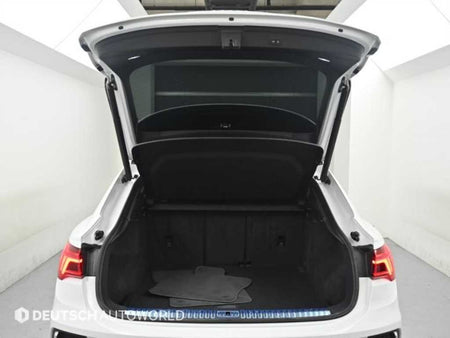 Audi Q3 — photo 19
