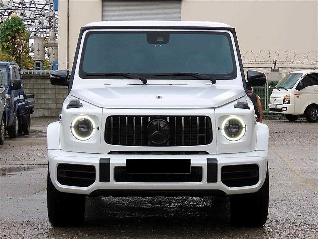 Mercedes-Benz G-Class — photo 01