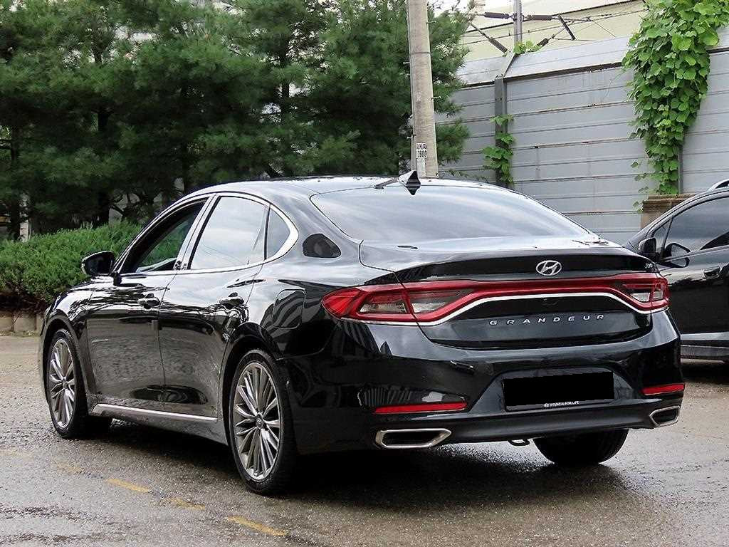 Hyundai Grandeur — photo 03