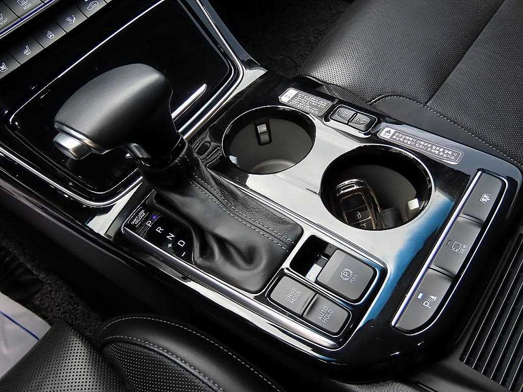 Hyundai Grandeur — photo 11