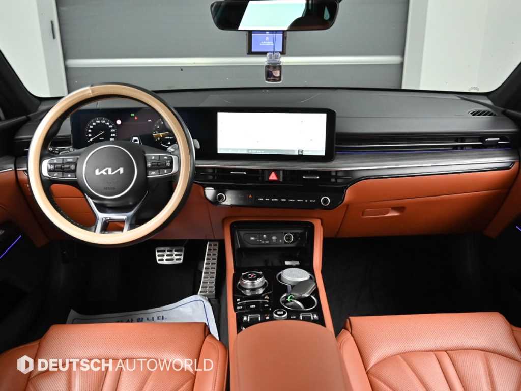 Kia K5 — photo 07