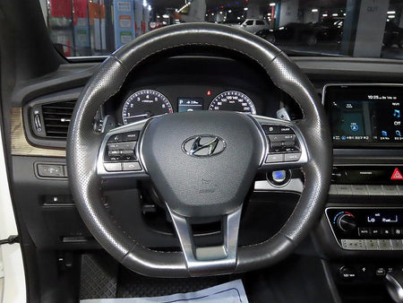 Hyundai Sonata — photo 08